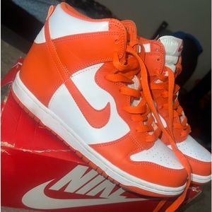Nike high dunks